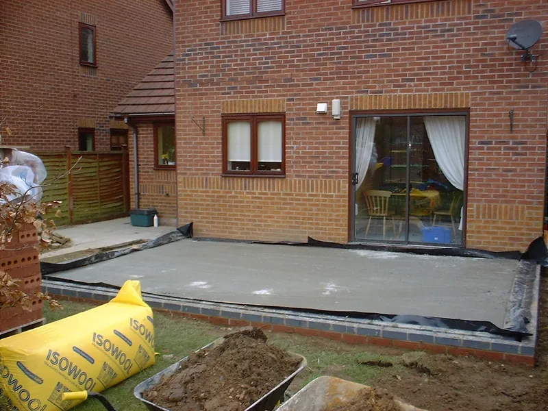 Commercial Raynes Park