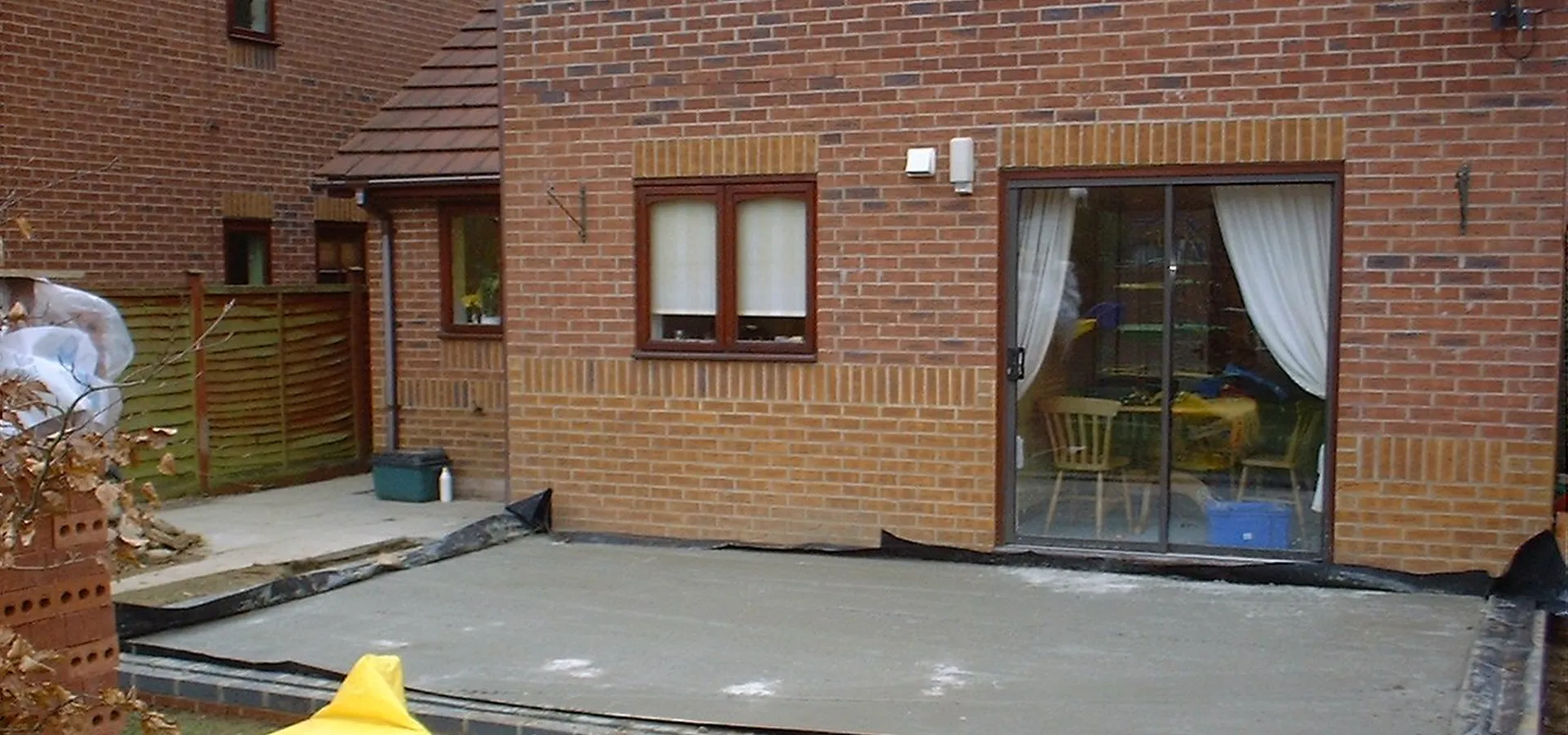 Shop Fronts Raynes Park