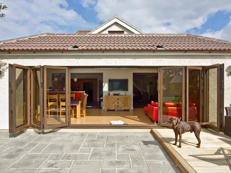 Bifold Raynes Park