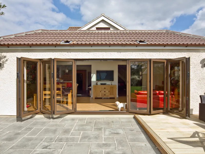 Bifold Raynes Park