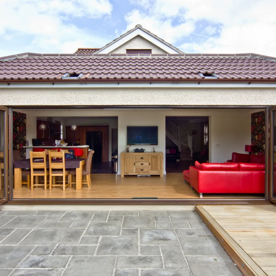 Bifold Raynes Park