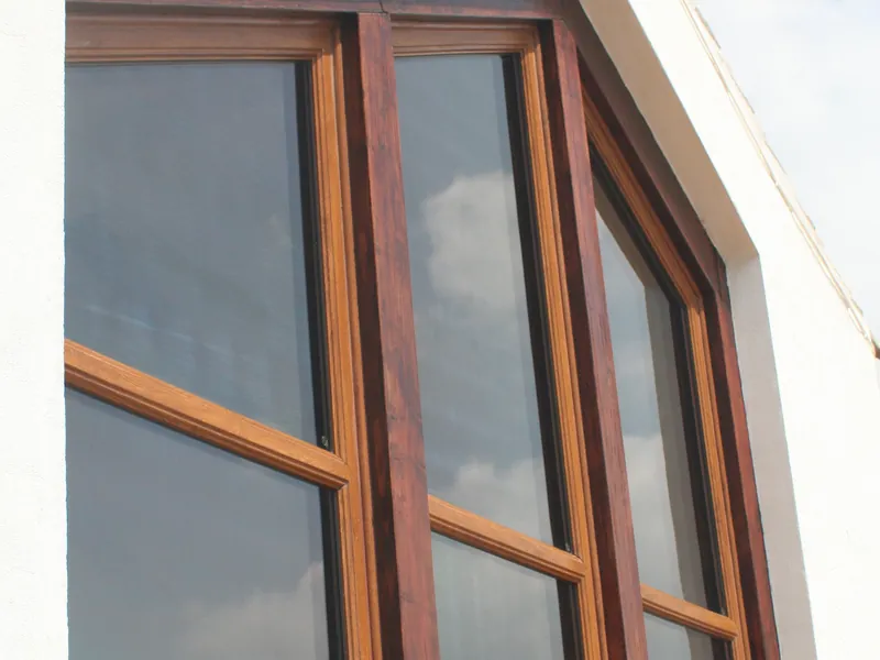 Bay Windows Raynes Park