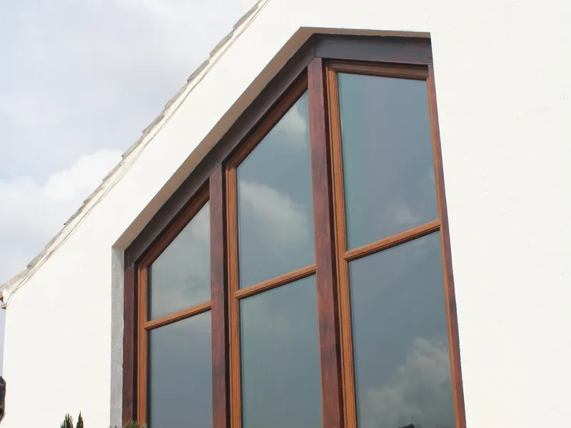 Bow Windows Raynes Park