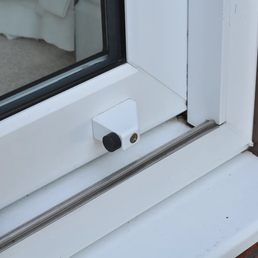 Sliding Windows Raynes Park