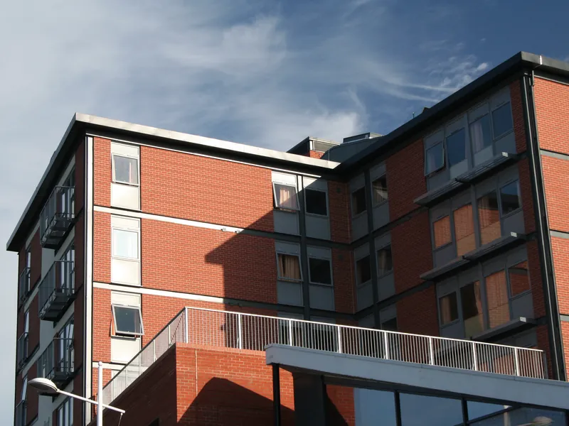 uPVC Vs Aluminium Windows — Gallery Raynes Park